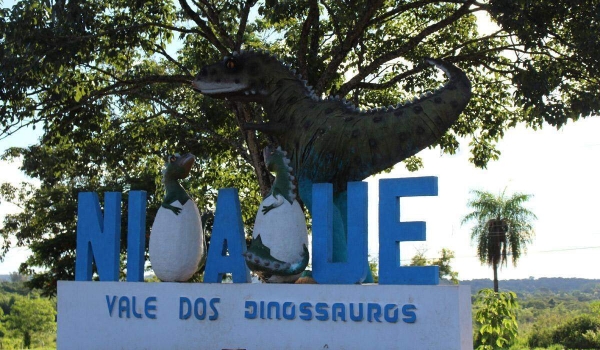 Nioaque celebra 175 anos com almoço festivo e entrega de obras