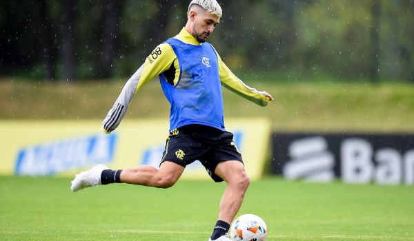 Flamengo e São Paulo enfrentam times chilenos na Libertadores da América