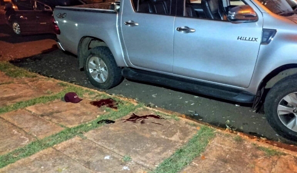 Suspeito de roubar Hilux é morto a tiros por policiais