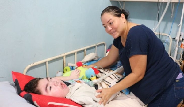 Vida dedicada aos filhos colocou Jeniffer e outras mães de MS em programa do Governo que apoia quem cuida