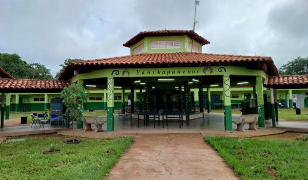 Com investimentos e oferta em tempo integral, educação escolar indígena de MS é destaque