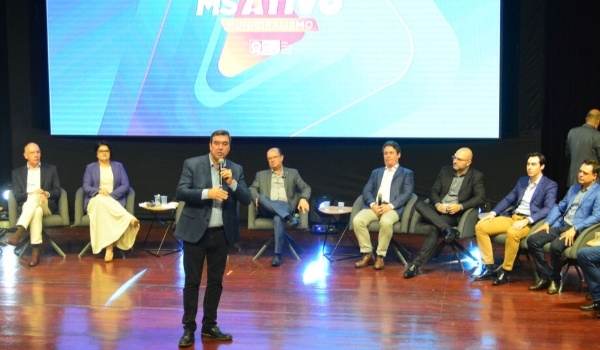 Riedel conta com prefeitos para asfaltar todas as ruas de MS e extinguir pobreza