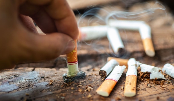 Reforma tributária prevê alíquota maior para carros, bebidas alcóolicas, refrigerante e cigarro