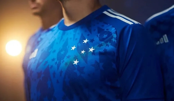 Influenciador multimilionário se oferece para patrocinar o Cruzeiro; entenda