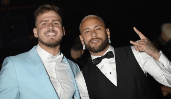 Quanto fatura Jon Vlogs, influenciador que quer patrocinar o Cruzeiro