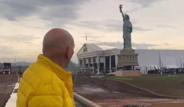 Hang mostra interior da loja da Havan devastada em Lajeado por chuvas