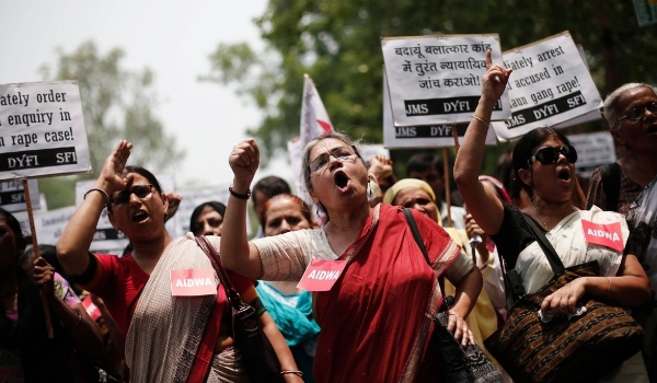 Indiana acusa marido de forçar “sexo não natural”; juiz diz que isso não é crime