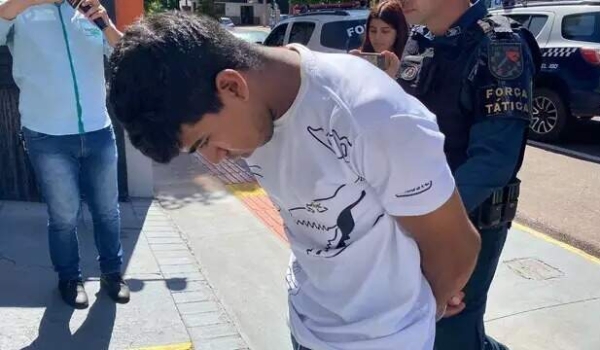 Justiça decide manter preso rapaz que matou em saída de tabacaria