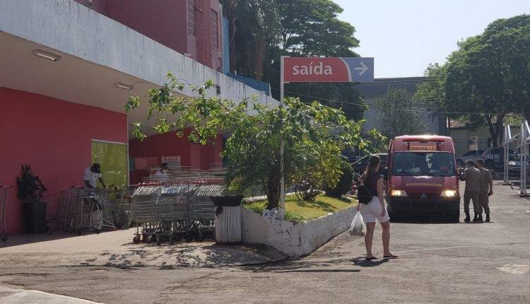 Funcionária tem queimaduras após panela de pressão explodir em supermercado de Campo Grande