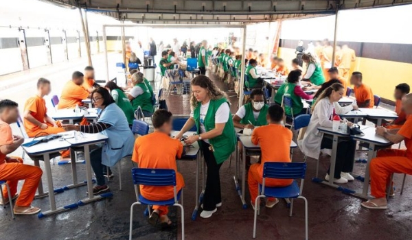 Ação de Cidadania na PED alcança mais de 2,6 mil internos com atendimentos médicos e imunizações
