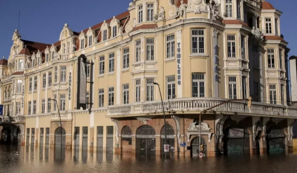 Prefeitura foi alertada há seis anos sobre risco de falha no sistema contra enchente