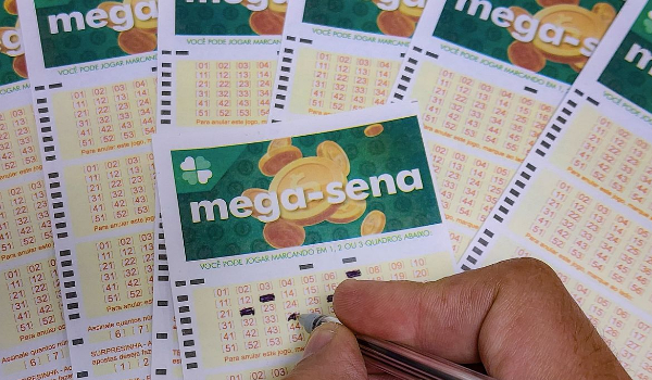 Nenhum apostador acerta Mega; prêmio acumula e vai a R$ 75 milhões
