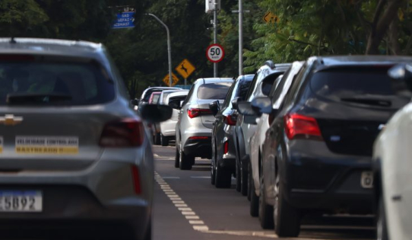 Atenção condutores: última semana para pagar o licenciamento de veículos placa final 3