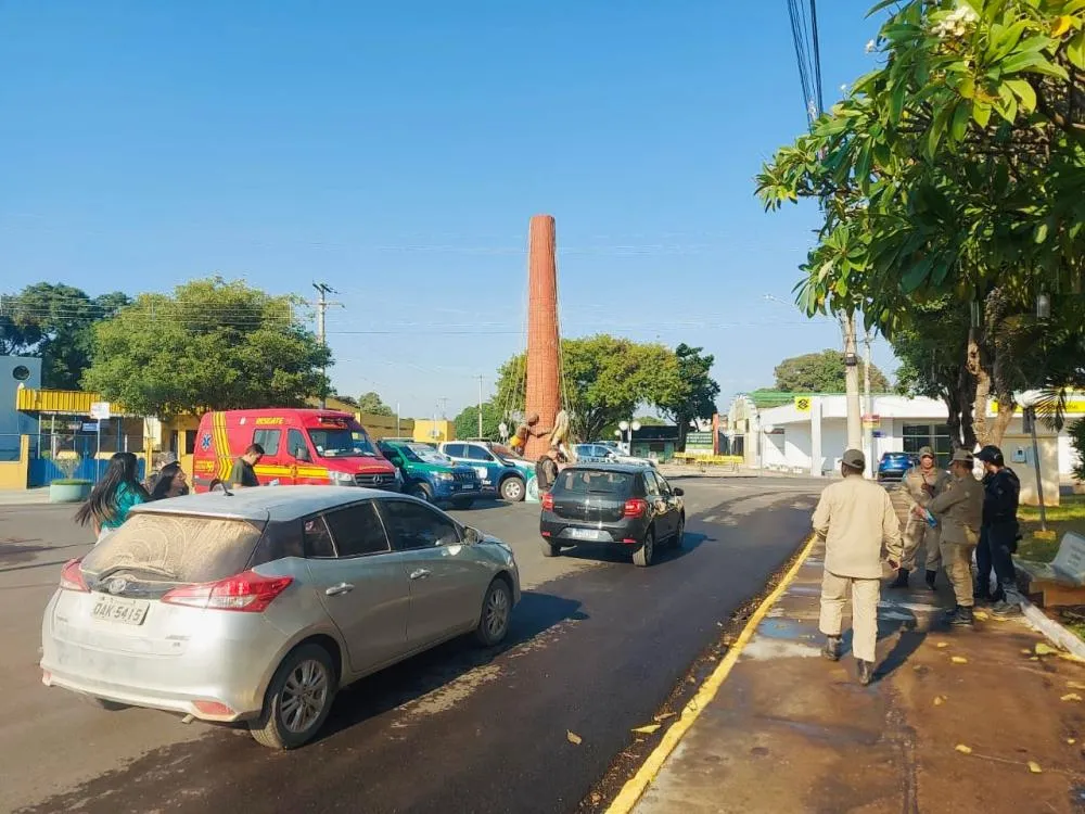 Parceria entre prefeitura, secretarias e entidades realiza blitz educativa em Porto Murtinho