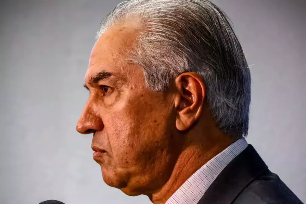 Criminosos que invadiram apartamento do ex-governador Reinaldo Azambuja teriam fugido para SP