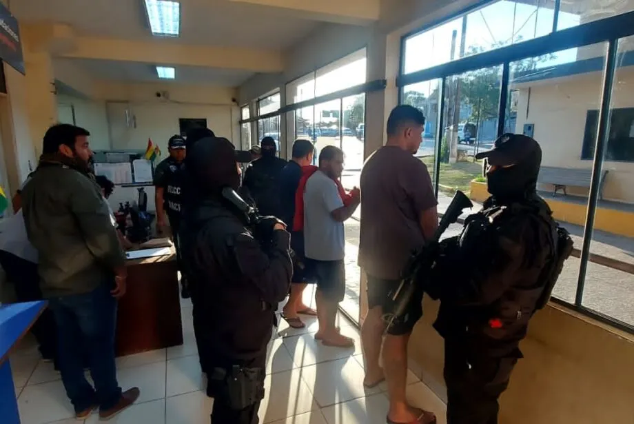 Depois de dominar a fronteira com o Paraguai, PCC monta 'bases' na Bolívia