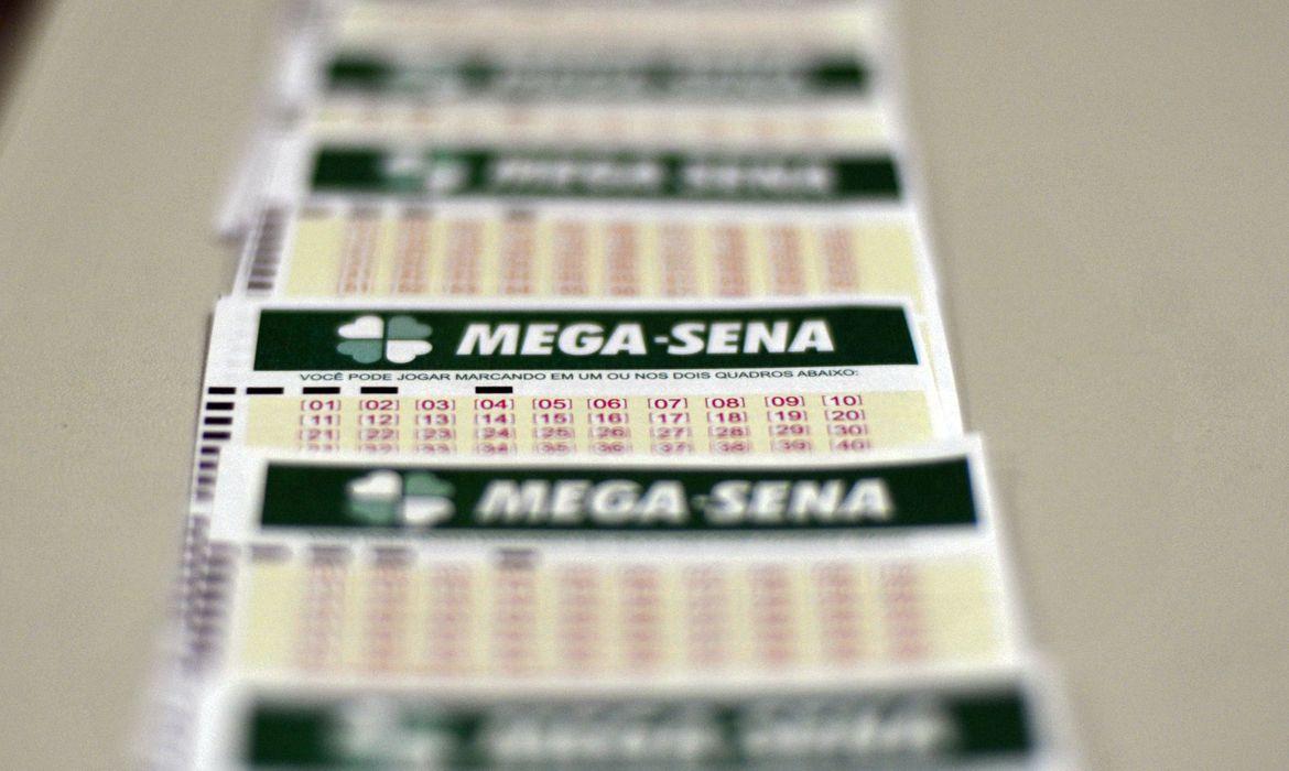 Mega-Sena sorteia hoje prêmio de R$ 45 milhões