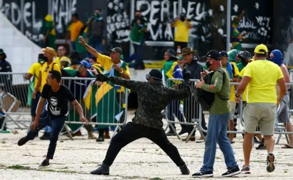 PF cumpre quatro mandados em MS na Operação Lesa Pátria