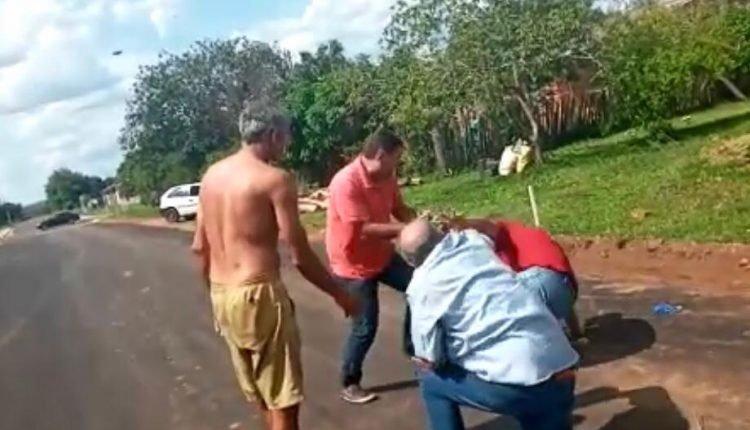 VÍDEO: Arma falha e prefeito pede socorro após confusão em Caracol