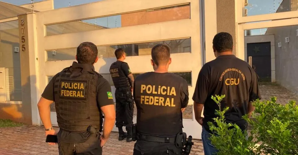 PF cumpre sete mandados em nova fase da operação que afastou conselheiros do TCE