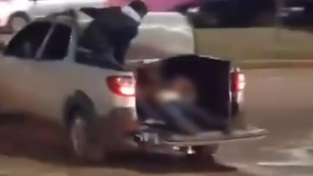 Maleta com dinheiro foi encontrada em carro de executado a tiros em conveniência na fronteira