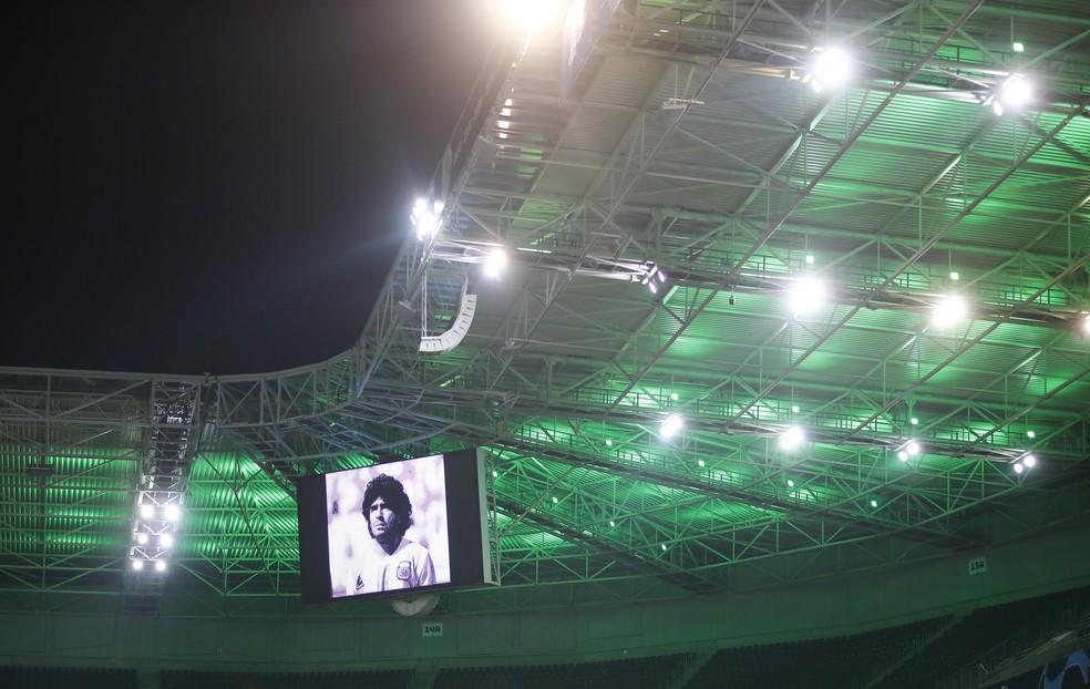 Rodada da Champions League tem tributo a Maradona antes dos jogos