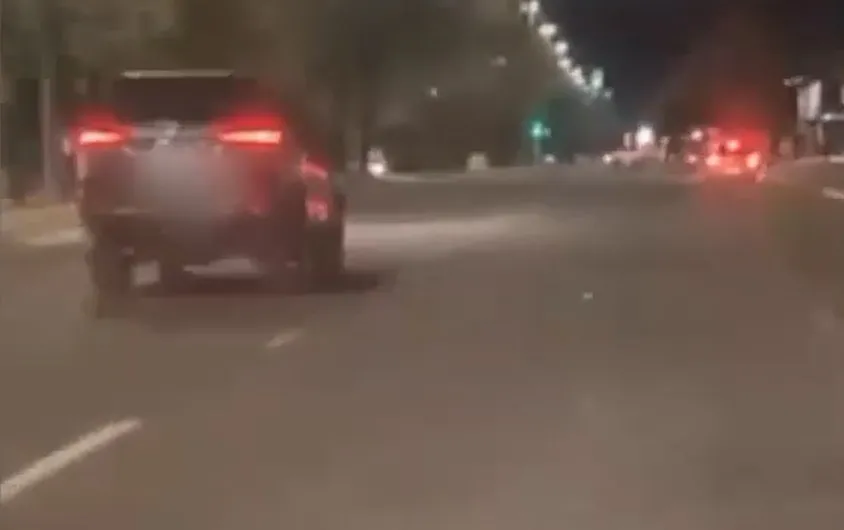 Rapaz ostenta SUV roubada em SP e faz até story de "rolê" na Afonso Pena