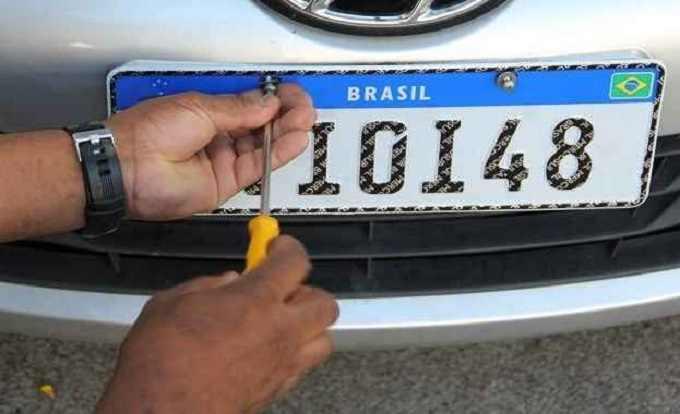 Emplacamento em MS aumenta R$ 92 em 1 ano