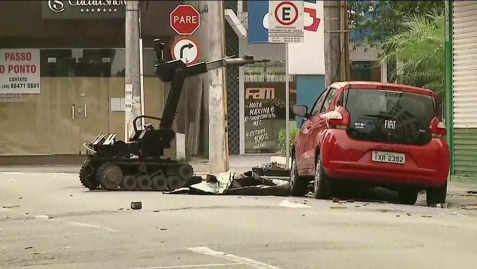 Quadrilha sitia Centro de Criciúma em assalto