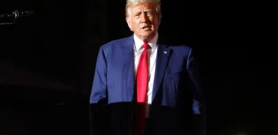 “Todos sabiam que Biden não era capaz de ser presidente”, escreve Trump após desistência