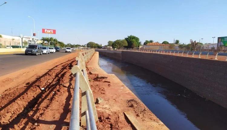Obras na avenida Ernesto Geisel serão retomadas em janeiro e terminam até 2022