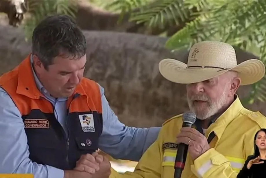 Um dia após reunião com Bolsonaro, Riedel exalta grandeza política de Lula