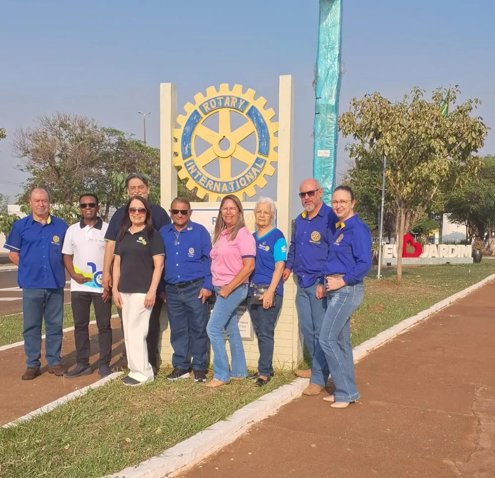Governador do Rotary Club Distrito 4470 visita projetos em Jardim e Guia Lopes 