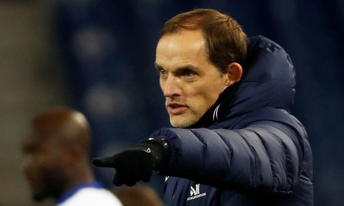 PSG demite técnico Thomas Tuchel