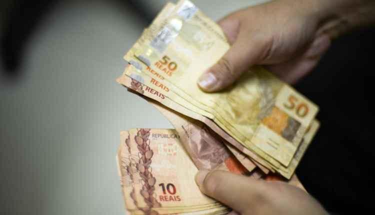 Salário dos servidores estaduais será depositado na próxima segunda-feira em MS