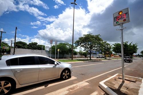Mais radares passam a gerar multas a partir desta sexta-feira