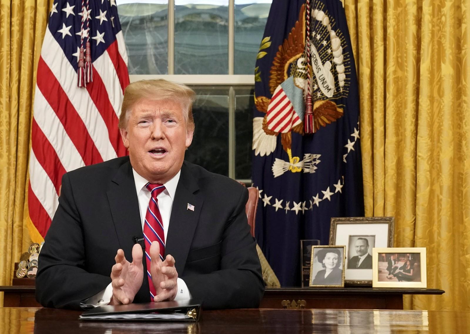 Trump alega 'crise humanitária' ao defender muro