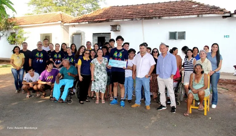 Ação Social: Interact entrega recurso de R$11 mil ao Abrigo Bela Vista 