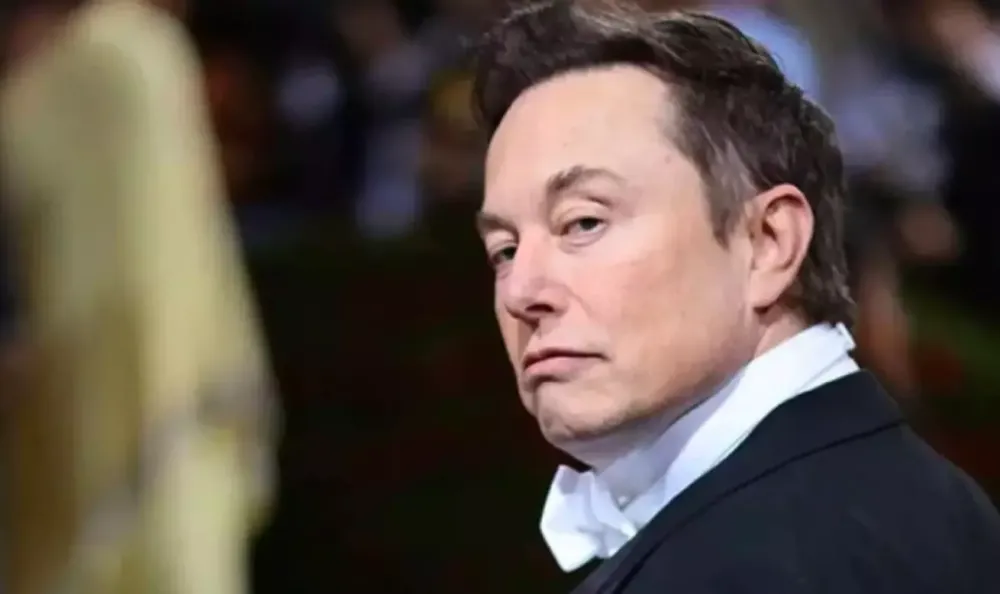 Musk ameaça bloquear ativos do governo brasileiro, incluindo avião de Lula