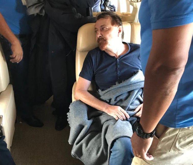 Ministro italiano agradece a Bolsonaro pela extradição de Battisti