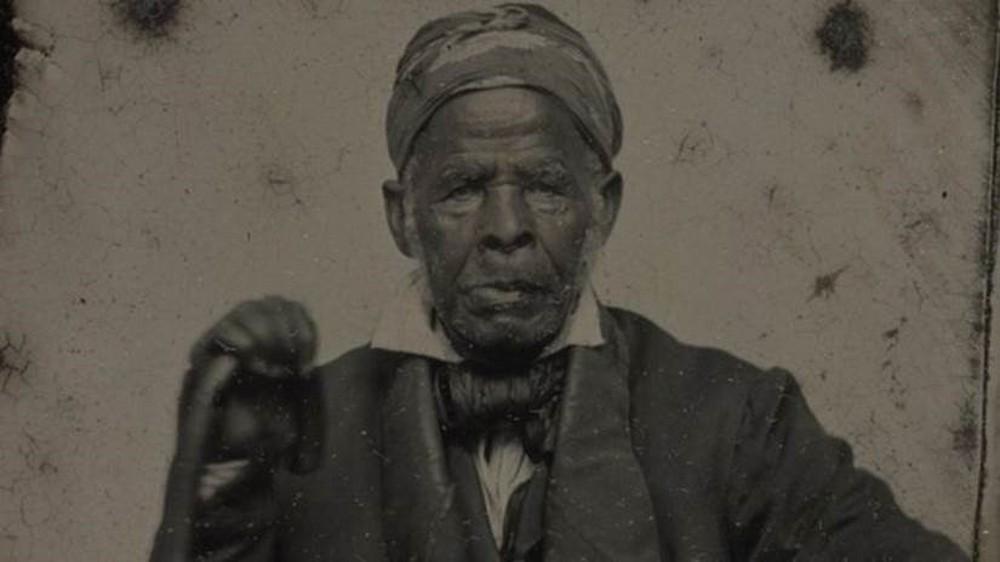 Autobiografia rara em árabe conta história de intelectual muçulmano capturado na África e vendido como escravo nos EUA