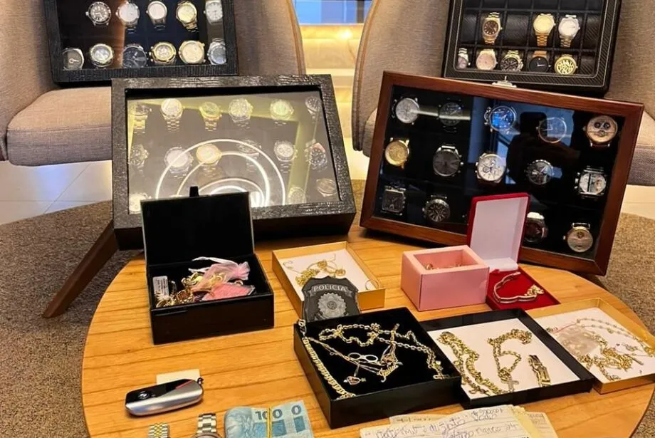 Empresário que movimentou R$ 50 mi com nome falso e mais 15 viram réus por lavagem do tráfico