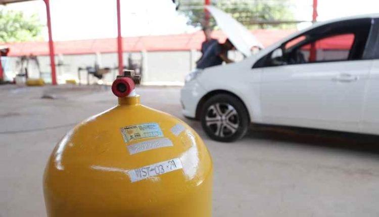 Com disparada da gasolina, demanda por GNV sobe 80% e falta matéria-prima em Campo Grande