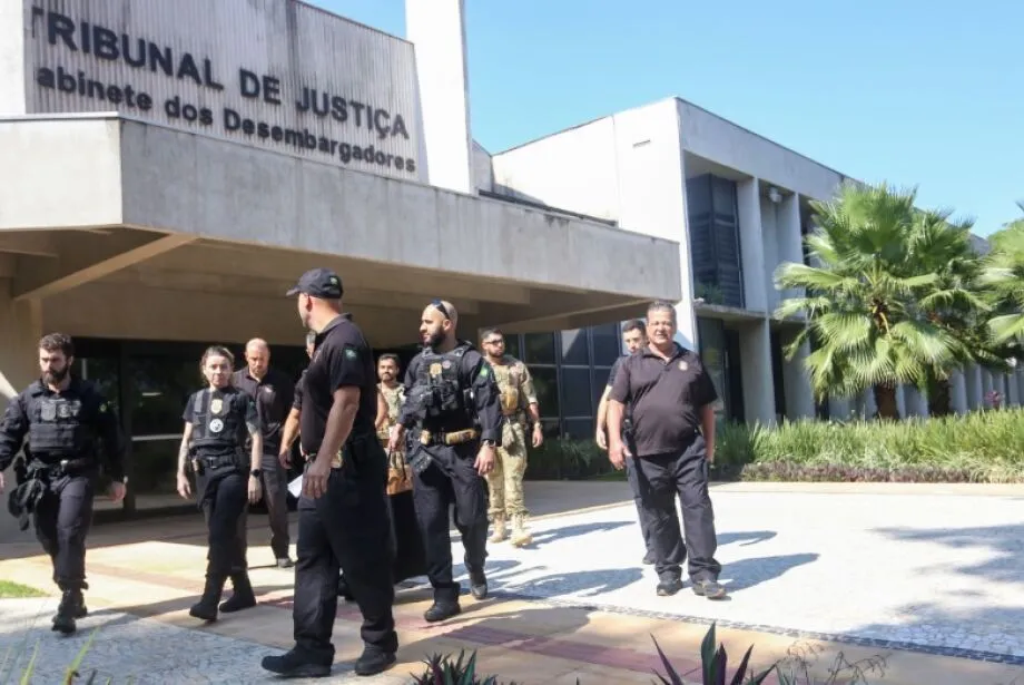 Ordem do STJ para colocar tornozeleira em desembargadores de MS ainda não foi cumprida