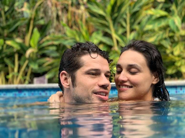 Após suposta traição à Débora Nascimento, José Loreto é detonado nas redes sociais