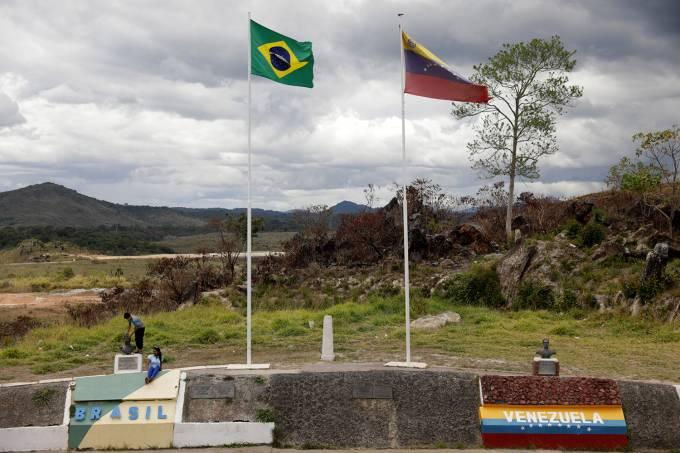 EUA pressionam Brasil a manter segurança na entrega de doações à Venezuela