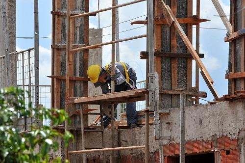 Burocracia com crédito prejudica setor imobiliário