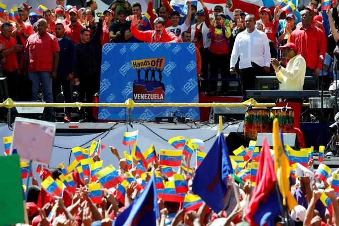 Funcionário do governo americano não descarta uso de força na Venezuela