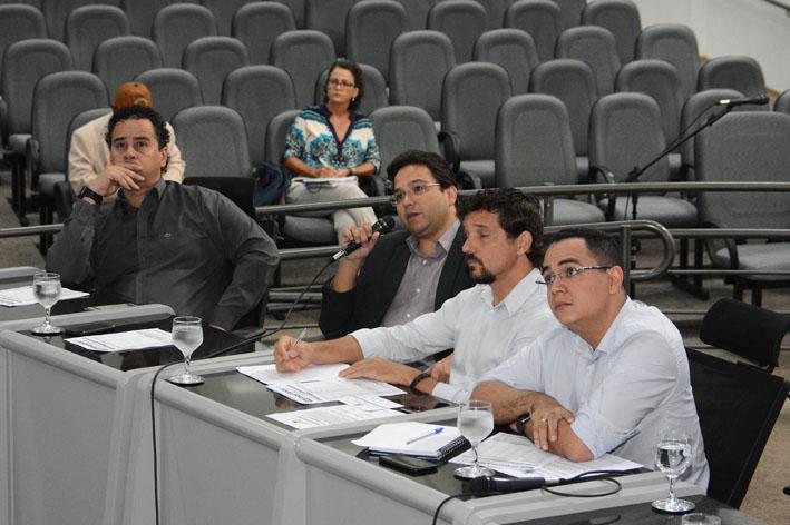 Servidores da Capital podem não ter aumento