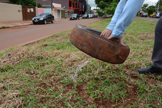 Com 7.530 casos de dengue, prefeito decreta situação de emergência